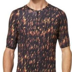 Oakley Endurance 2.0 Short Sleeve Road Jersey.