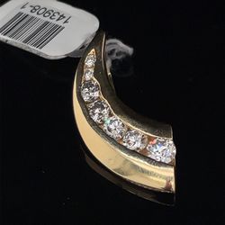 14KT Yellow Gold Diamond Pendant 6.90g 1.25CTW 143908
