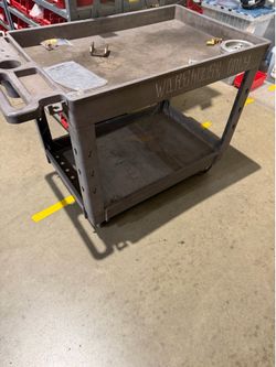 2 Utility carts