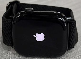 Apple Watch 10 and 7