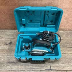 Makita 6.5 AMP 3-1/4 In. Handheld Planer 