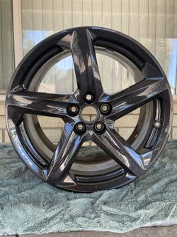 C8 Chevrolet Corvette Z06 C8 20" FRONT Factory OEM Wheel Rim Carbon Fiber