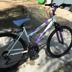 Bike Mountain 🏔 Good Condition Size 26