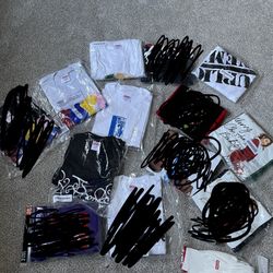 Supreme Tee Box Logo On Kaws Mariah Raphael Pistol Nike Jordan TV Yeezy university blue kith Kaws NEW