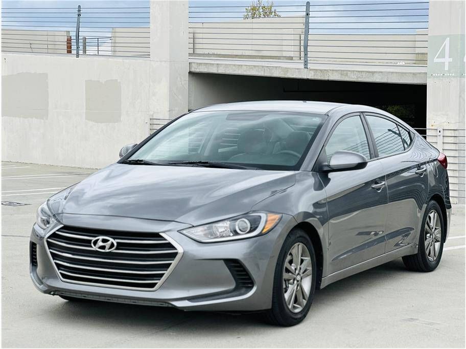 2018 Hyundai Elantra