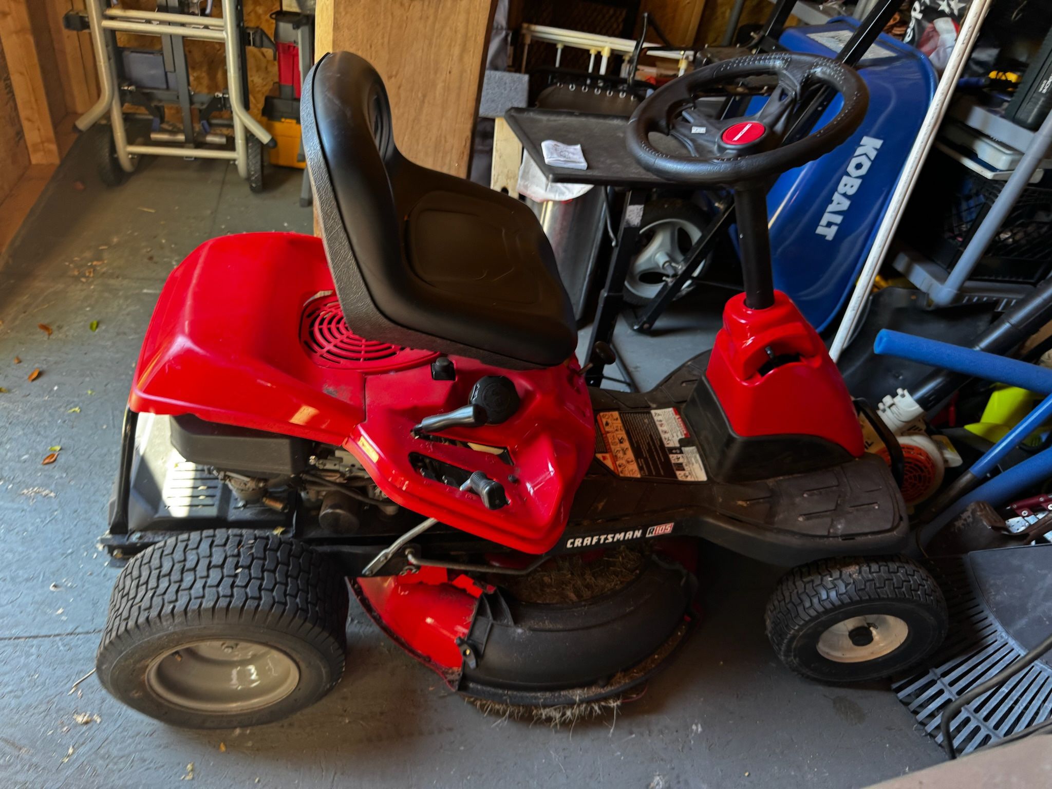 Craftsman Rear-Engine Riding Mower