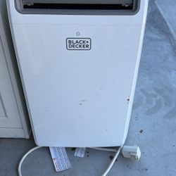Black +Decker Portable Air Conditioner