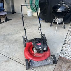 NICE PUSH MOWER 
