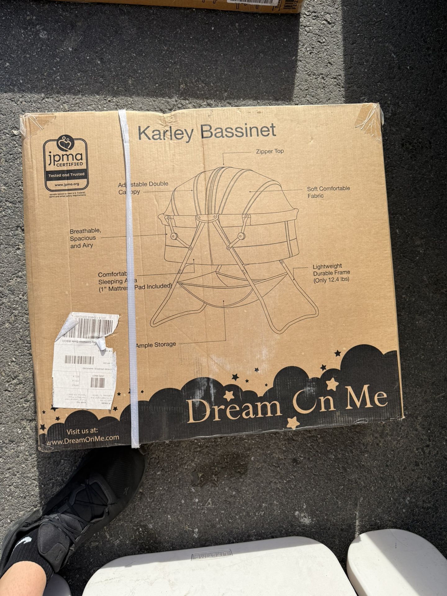 Bassinet / Toddler Table