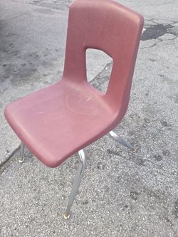 9 chairs