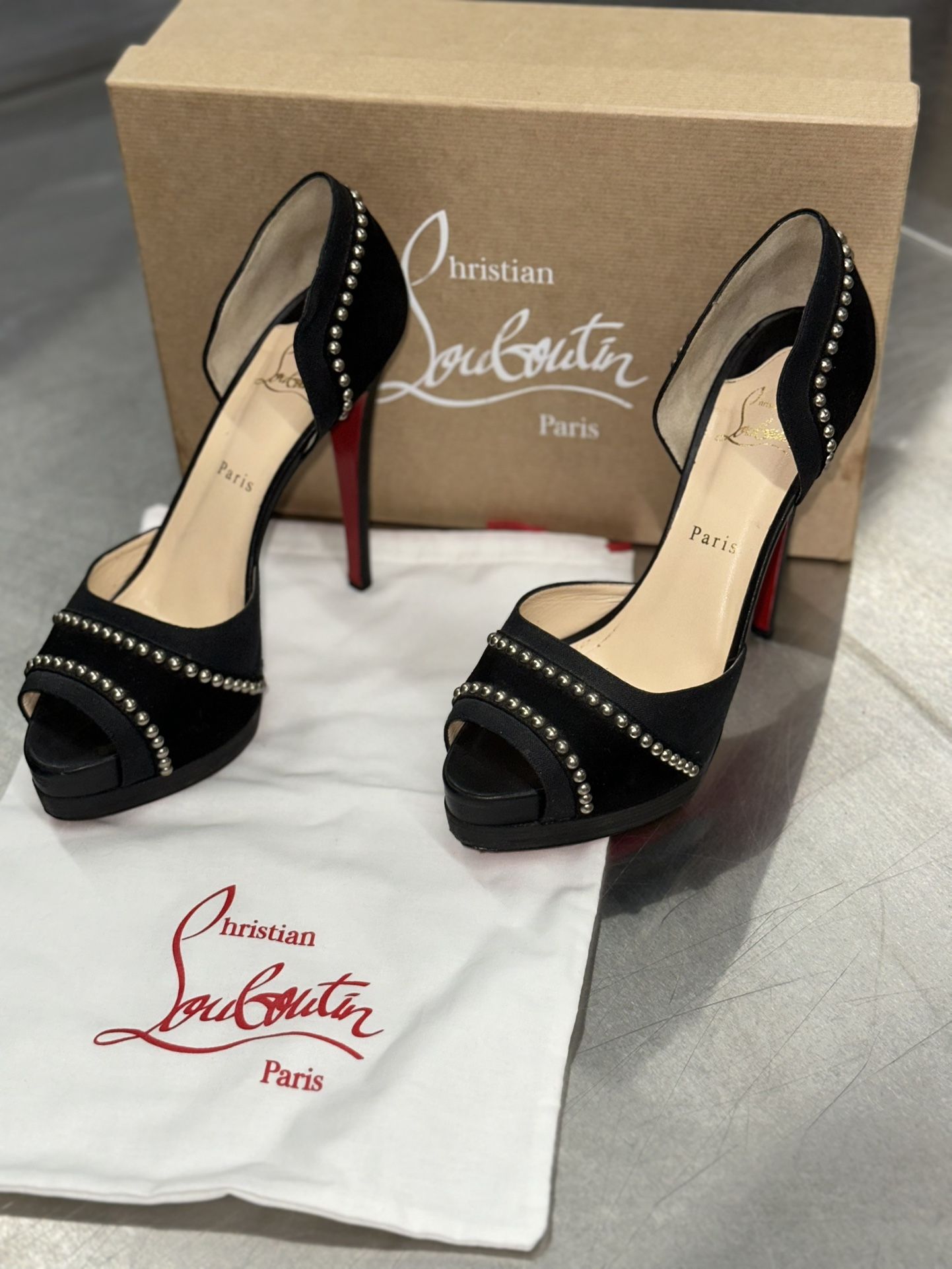 Christian Louboutin Henry 140 Size 40 1/2