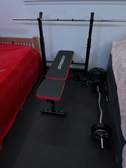 Bench press full gym