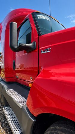 Semi Truck for Sale ; MUST GO ASAP!