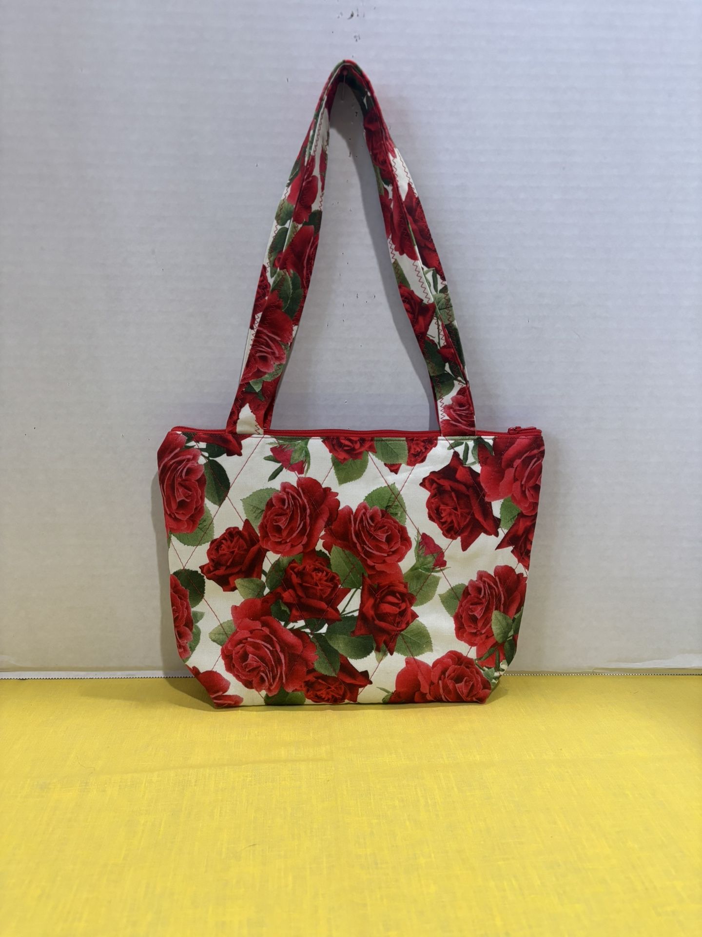 NEW ROSES ARE RED QUILTED HANDMADE PURSE