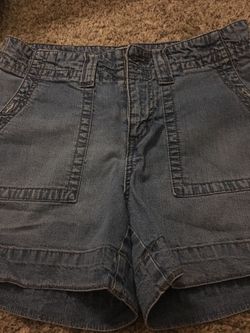 Faded glory shorts size 6. In great condition