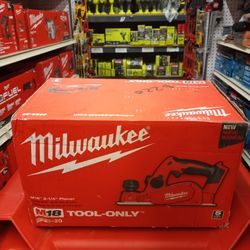 MILWAUKEE M18 3-1/4" PLANER. TOOL ONLY