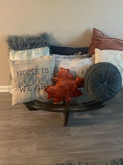 Decorative Throw Pillows