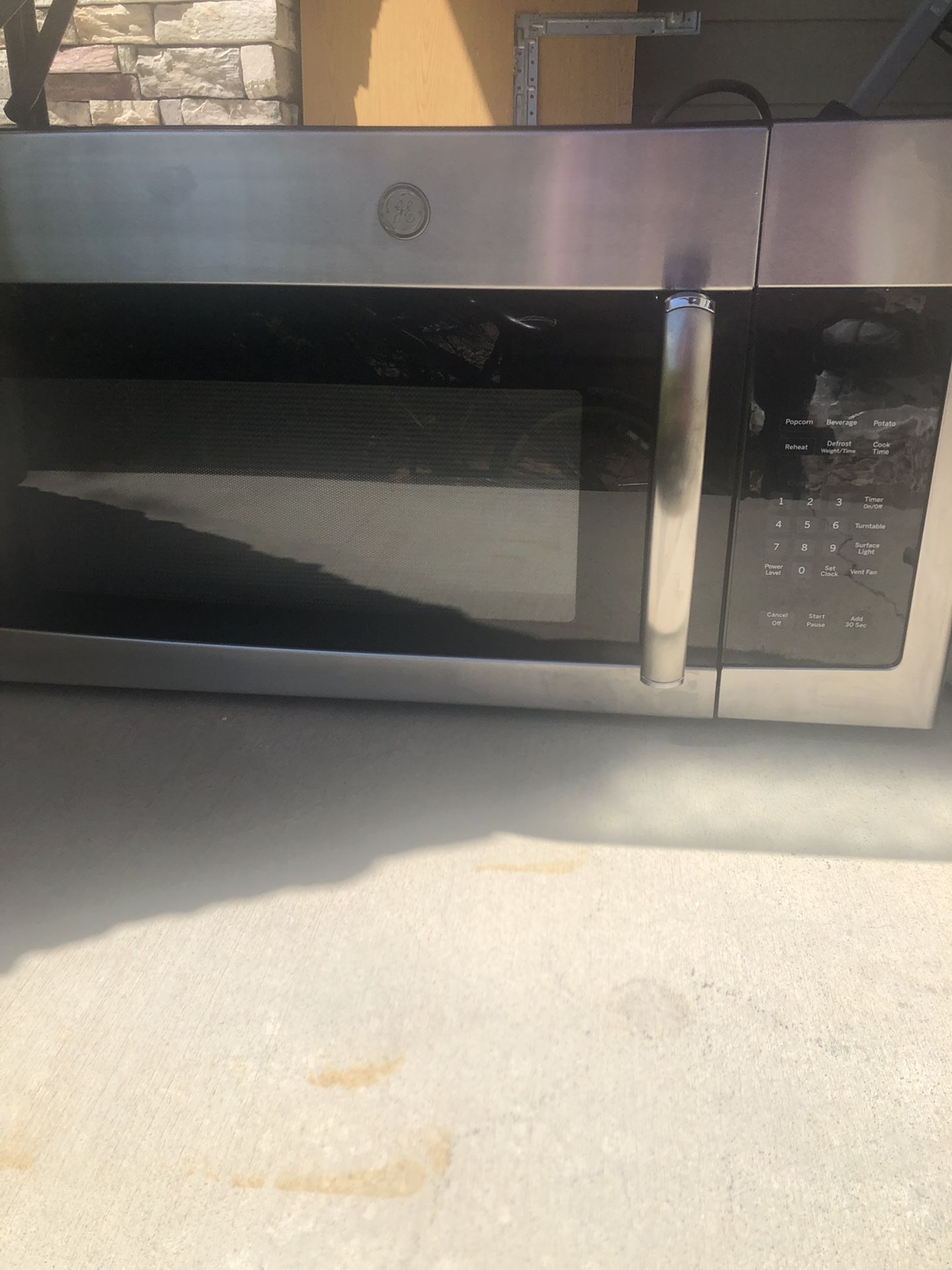 GE Microwave (Over Range)