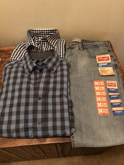 Wangler men’s jeans 32/32. 2 size small long sleeve men’s shirts