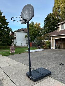 Basketball hoop - free