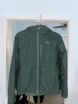 Ladies north face coat
