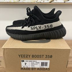 Adidas Yeezy Boost 350 V2 Sneakers Size 7