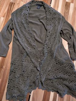 (E13) Grace Elements Crochet Trim Cardigan