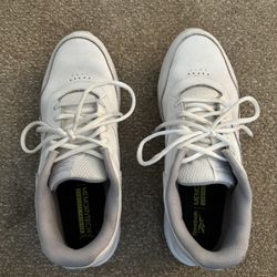 Women’s Walk Ultra 7 DMX Max Nursing Shoes