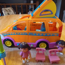 Dora The Explorer Musical Van And Play Set