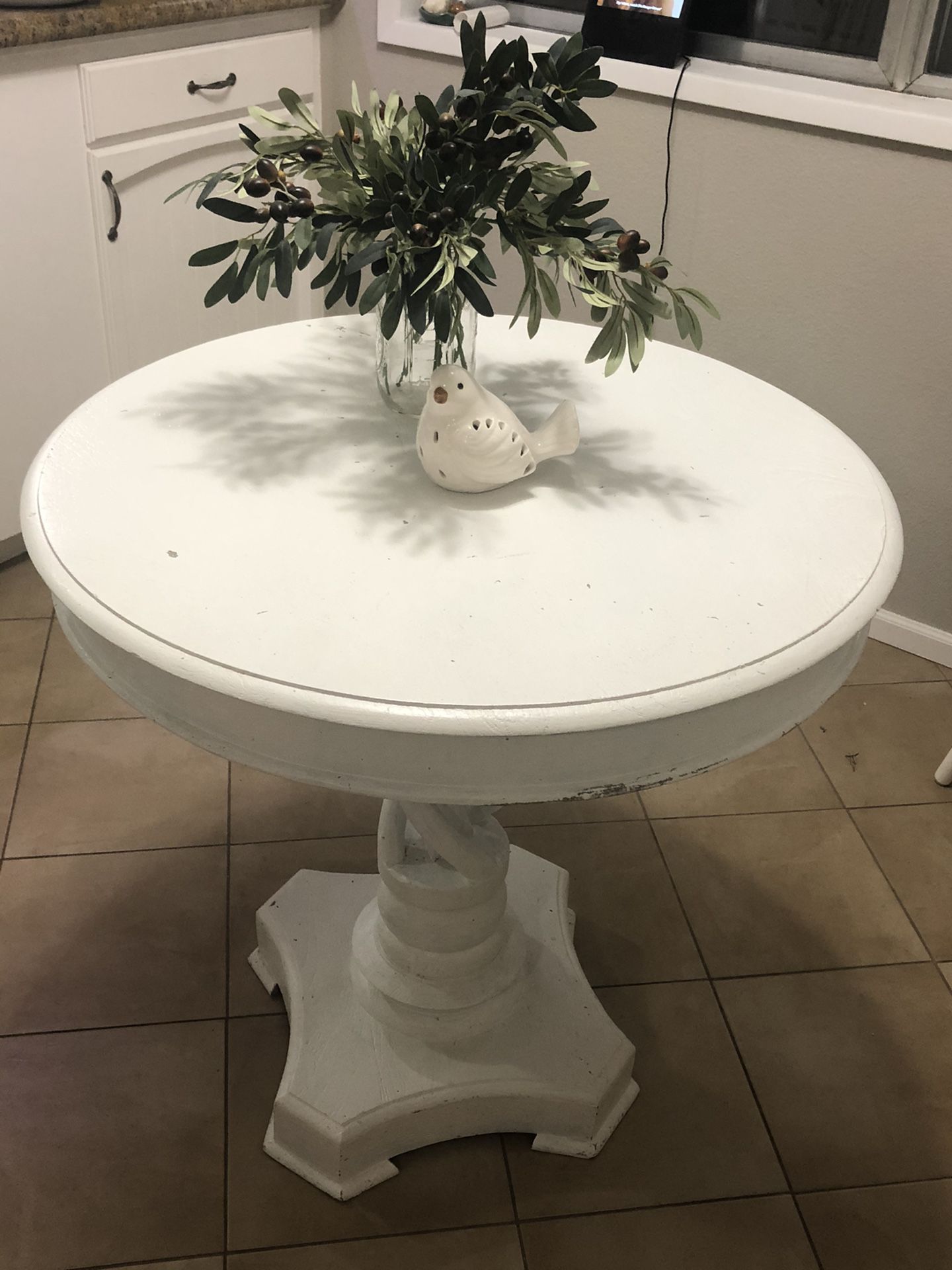 Small table 29.25” round, 29.25” tall