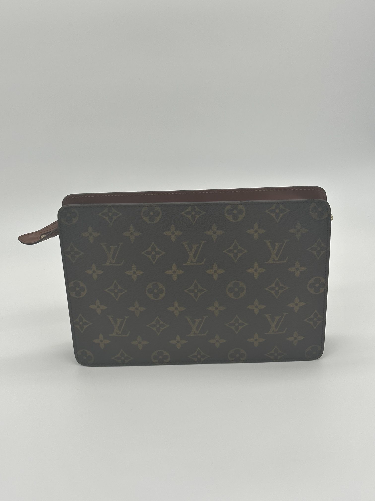 Louis Vuitton Monogram Pochette Homme for Sale in Las Vegas