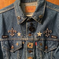 Levi’s Jean Jacket W / Patches