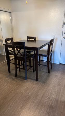 Dining Table and chairs