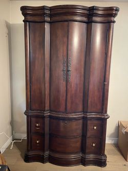 Armoire