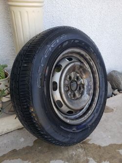 Semi NEW Tire with Rim (COMPACT CAR)
