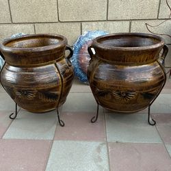 New Flower Pots Made Out Of Clay 