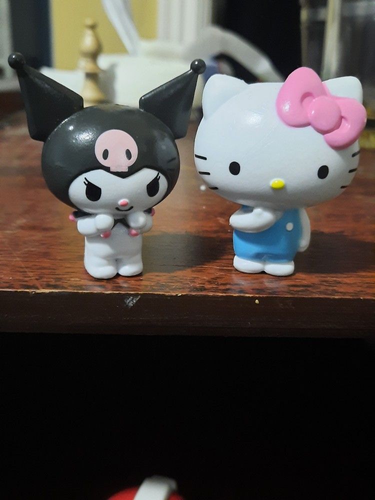 Two Hello Kitty And Friends Figurines
