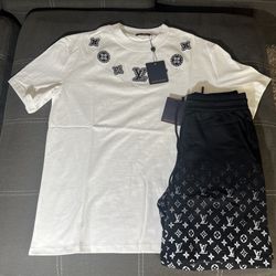 Lv Shirt & Shorts