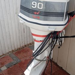 90 Horsepower Johnson VRO Power Tilt And Trim