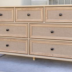 Coastal Rattan 7 Drawer Dresser 