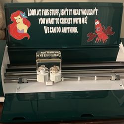 Cricut Air 2 Like New With Extra Blades 