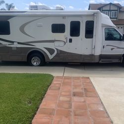 2005 Ford Motorhome
