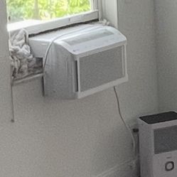 GE Profile Window AC
