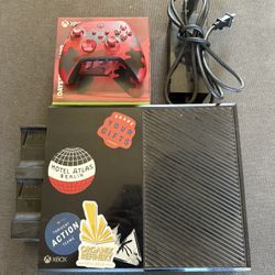 Xbox One (with Power Cable & HDMI) With Camo Controller And Charger