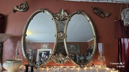 Elegant Vintage Gold Triple Vanity Mirror – Ornate Wall Decor