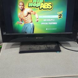 19IN EMERSON FLATSCREEN TV