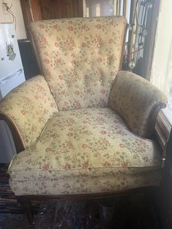 Vintage Winged Back Chair 