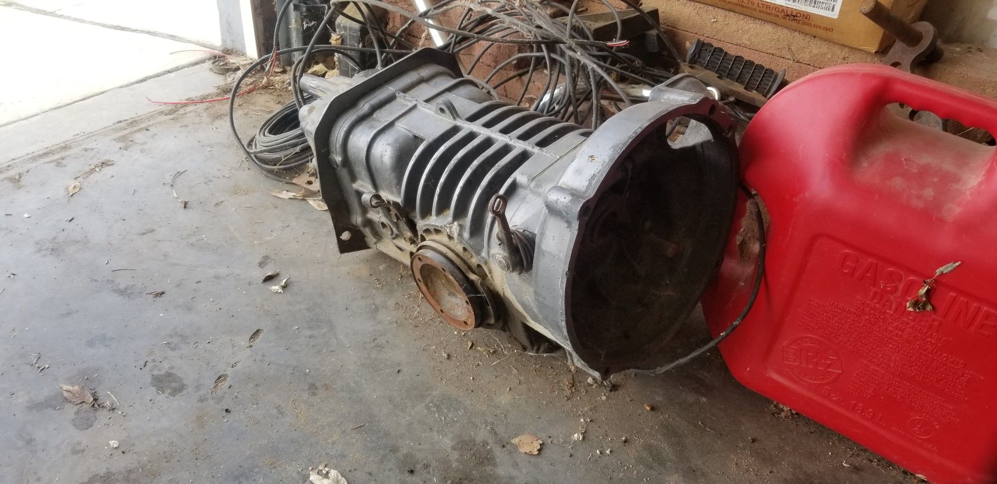 VW 6 rib transaxle for Sale in Lancaster, CA OfferUp