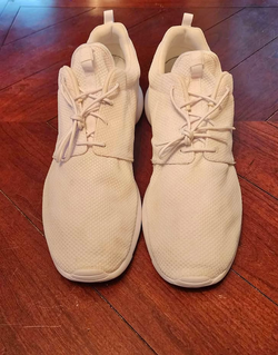 (Like New) White on White NIKE Roshe One Men's Shoes Size:16