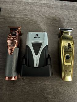 2 Trimmers 1 shaver